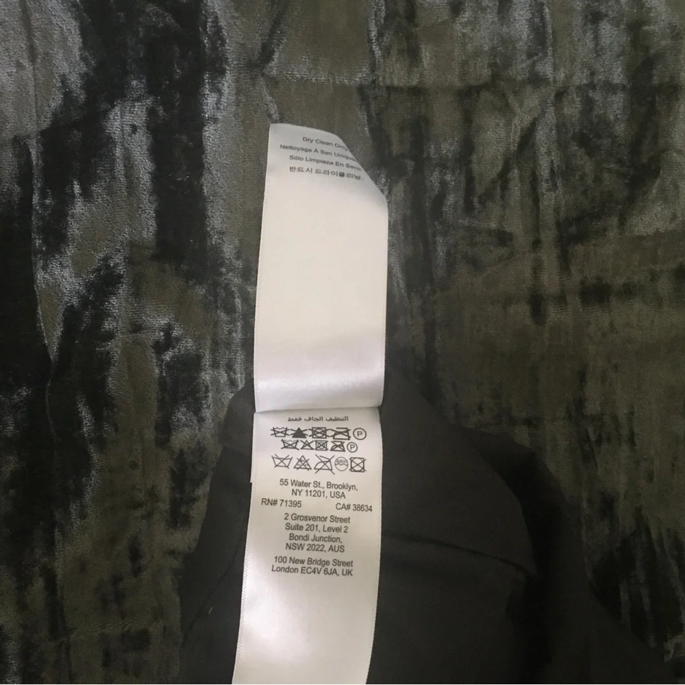NWOT West Elm Crushed Velvet Accent Pillow Set in Deep Forest Green